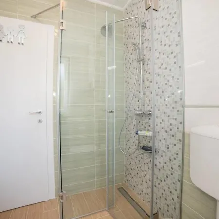 Apartman Maraska Park Zara