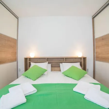Apartman Maraska Park Zara