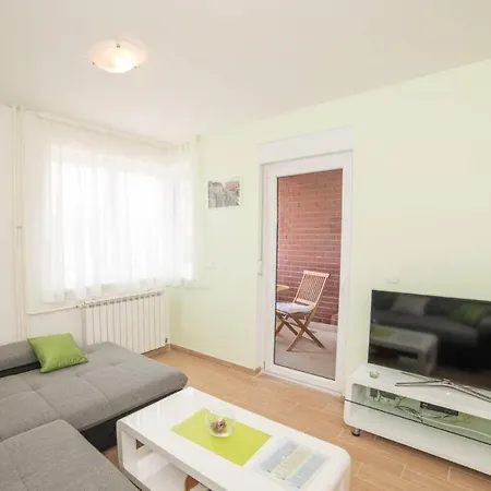 Apartman Maraska Park * Zara